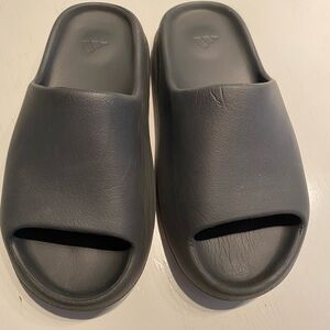 Yeezy Adidas  Black Slide Sandals